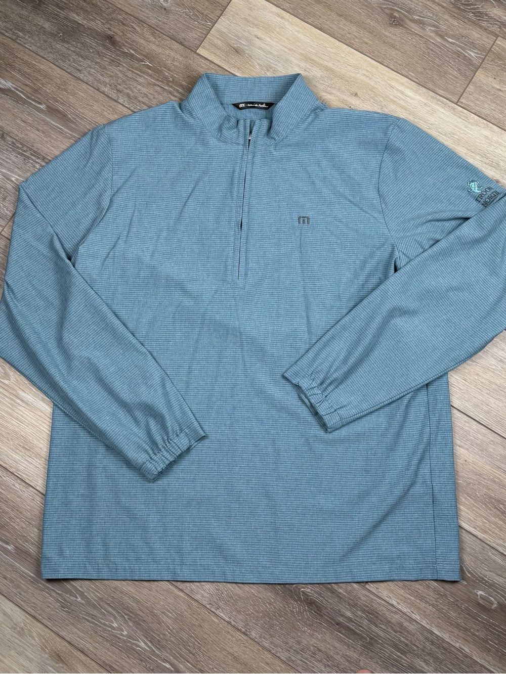 Travis Mathew Men's XXL Blue Performance Golf Quarter-Zip Pullover